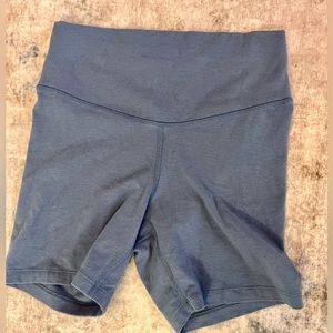 Women’s Old Navy Bike Shorts, Size 8, Grey